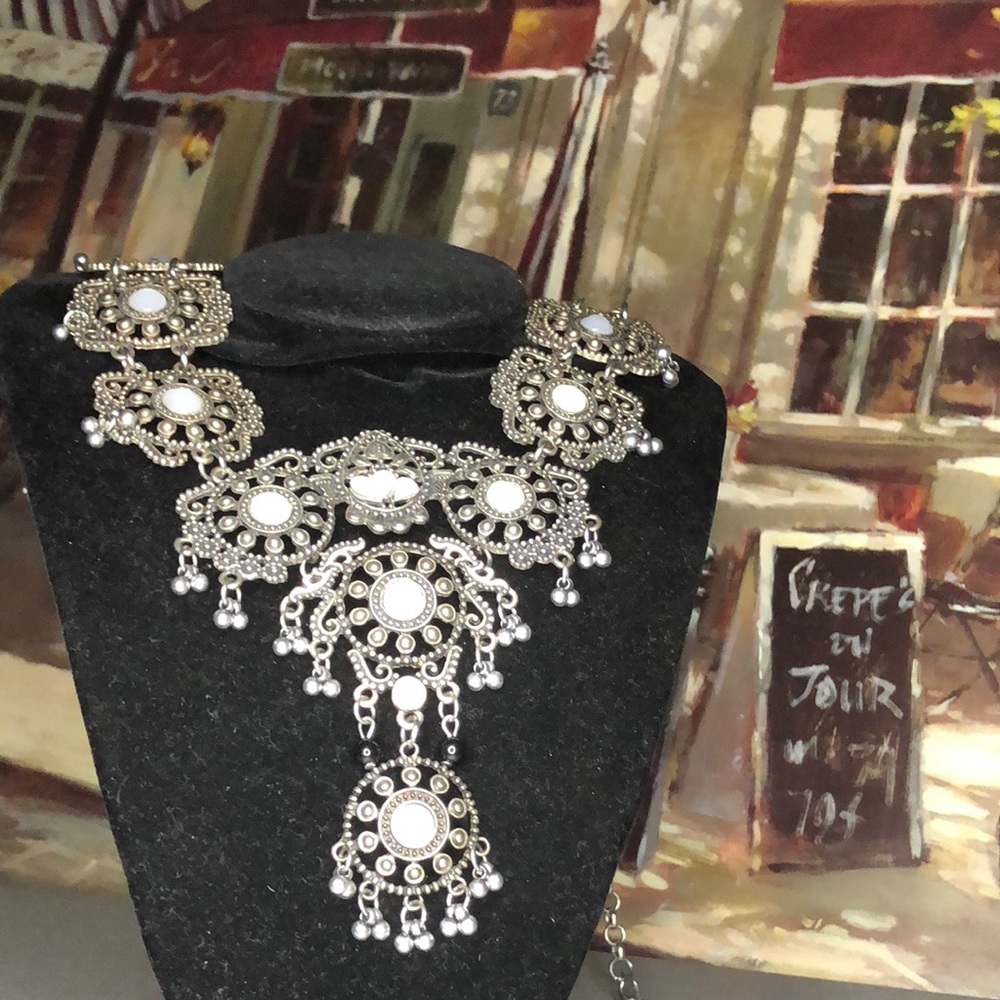 vintage Silver-Tone Filigree Statement Necklace with White Accents